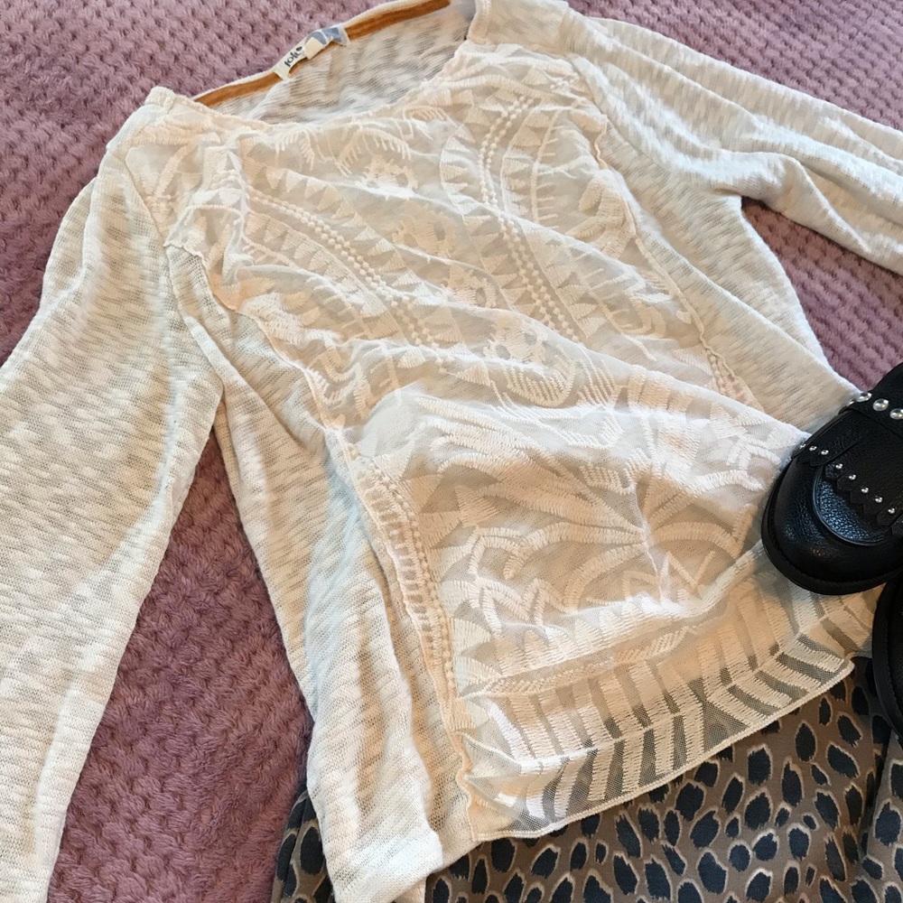 Long sleeve boho top